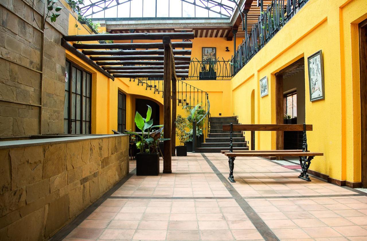 Hotel Bougainviller Kampala Exterior foto